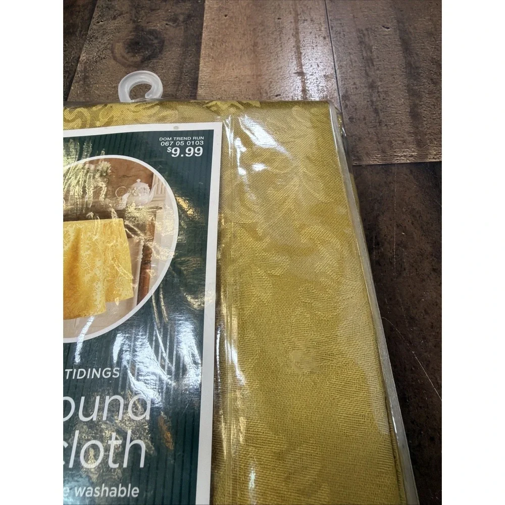 Target Gold Round Tablecloth 70